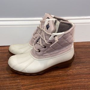 Worn only a handful of times!